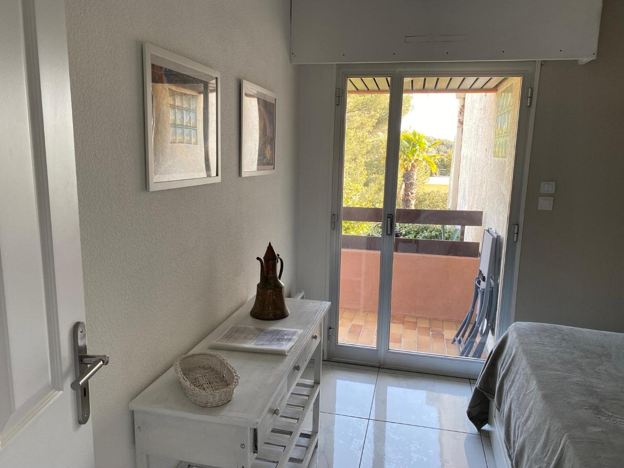 Appartement Cosy A Sanary Plage De Portissol-Climatise-Parking Prive Exterior foto